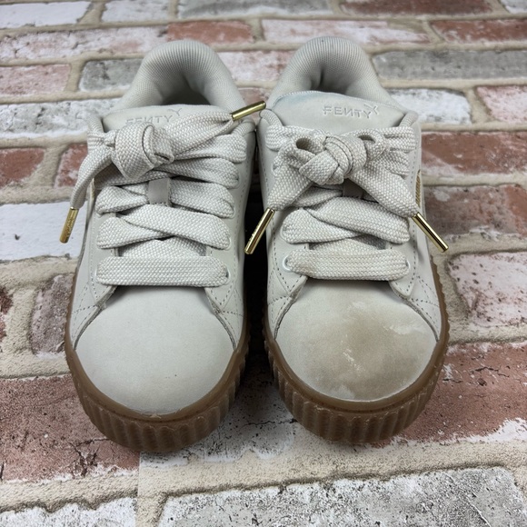 GIRLS Fenty Puma Creeper Phatty Nubuck Warm White Sneakers, Size 2.5 - Picture 9 of 10